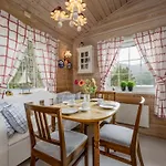 Granlien By Interhome Gjolanger
